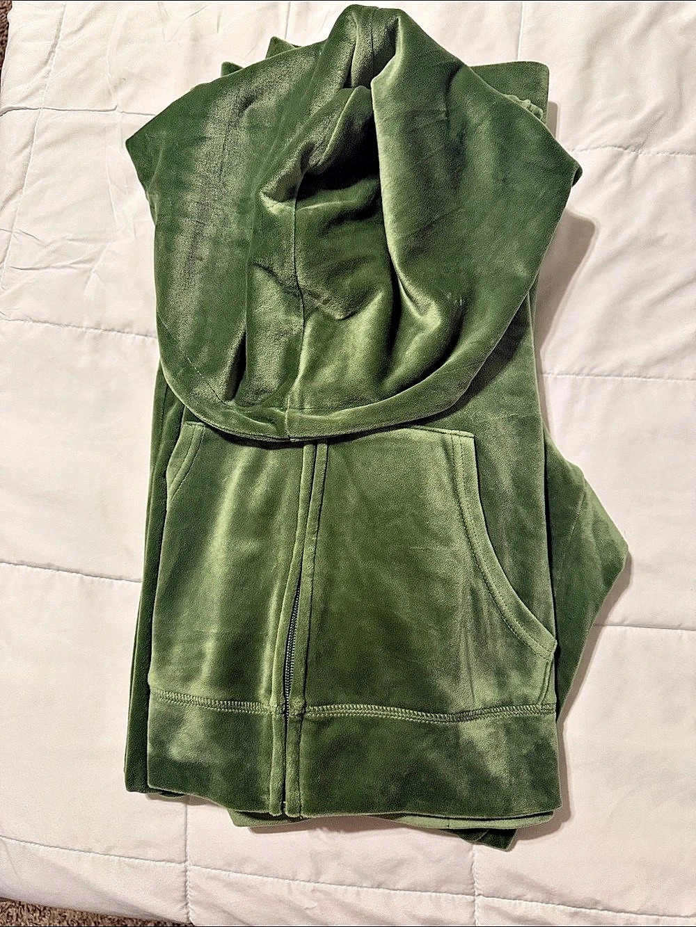 Juicy Couture Velour Juicy Set Green Velour Tracksuit Size XL Like New